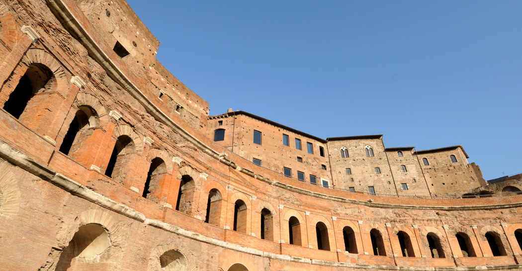 i Mercati di Traiano “dal basso”