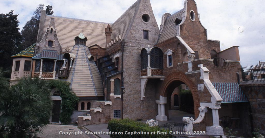 ) La Casina delle Civette, Villa Torlonia Architetti: : Giuseppe Jappelli / Enrico Gennari / Venuto Venuti / Vincenzo Fasolo Artisti: Duilio Cambellotti / Paolo Paschetto / Umberto Bottazzi / Cesare Picchiarini Inv. VT 6920 ) La Casina delle Civette, Villa Torlonia Architetti: : Giuseppe Jappelli / Enrico Gennari / Venuto Venuti / Vincenzo Fasolo Artisti: Duilio Cambellotti / Paolo Paschetto / Umberto Bottazzi / Cesare Picchiarini Inv. VT 6920