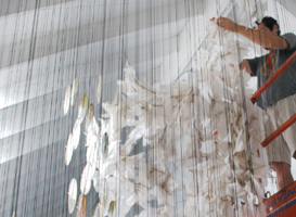 Jacob Hashimoto, Silence still governs our consciousness, 2010 Courtesy l’artista e Studio la Città, Verona.