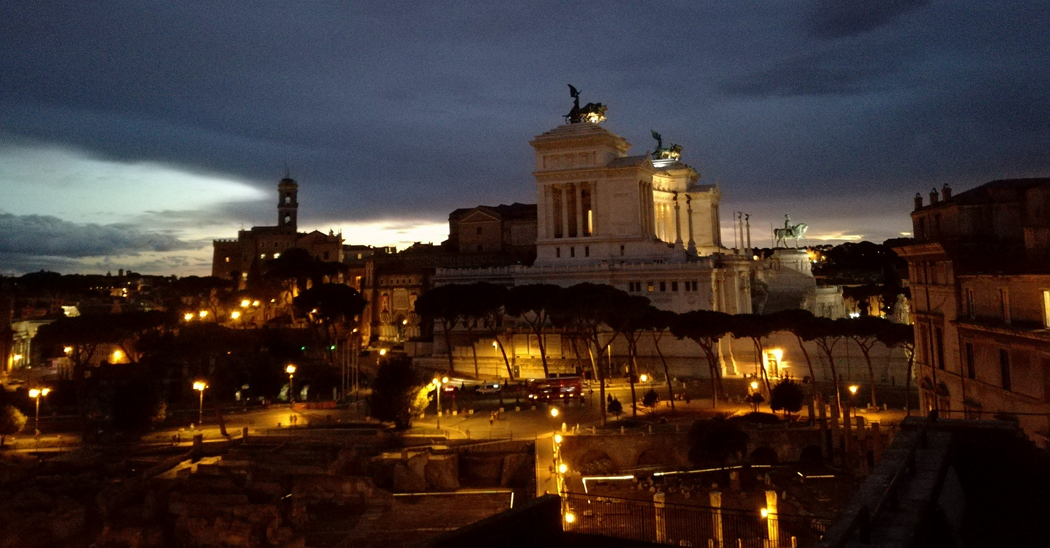 Il panorama dalla terrazza dei Mercati di Traiano