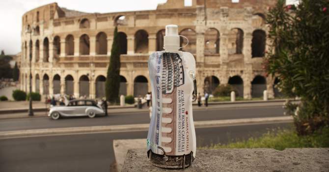 Il turismo a Roma si fa sostenibile: nasce la nuova borraccia ecologica, la  bottiglietta riutilizzabile per i turisti