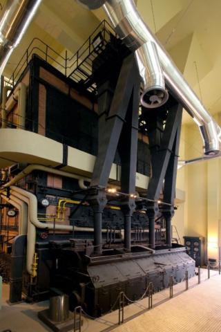 La Caldaia a 45 atmosfere Tosi n. 3, conservata ancora oggi in Sala Caldaie